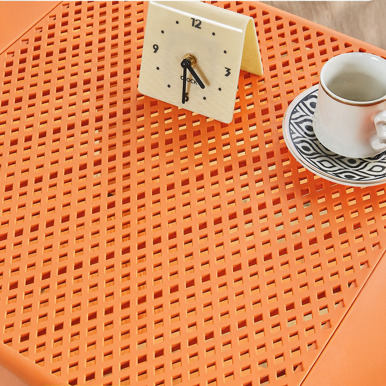 Mesa de Centro Cuadrada de Plástico Steve | 50 x 50 cm | Tapones Antideslizantes