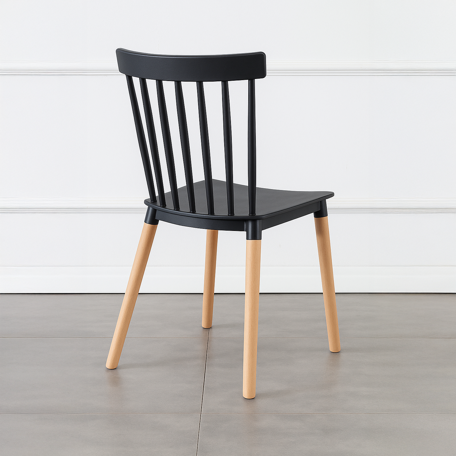 Silla de Comedor Nórdica Ellis - Plástico Negro con Patas de Madera Estilo Escandinavo