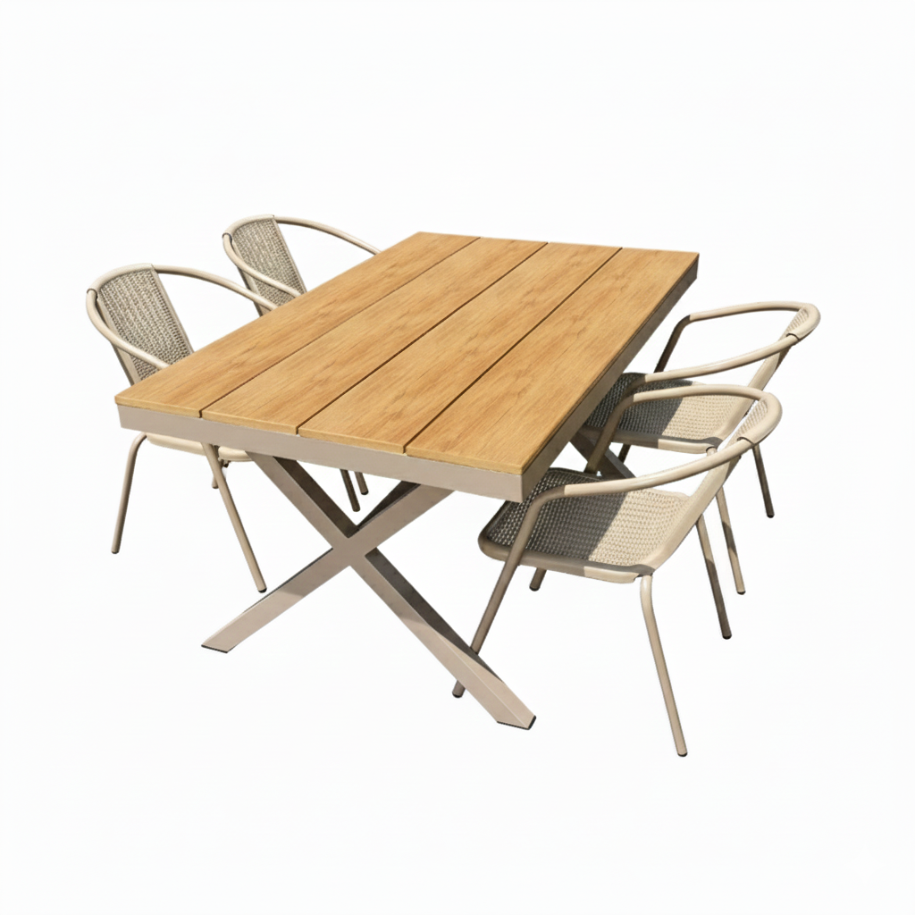 Conjunto de muebles de exterior Holly de madera natural para patio: mesa y sillas rústicas de jardín con acabado orgánico.
