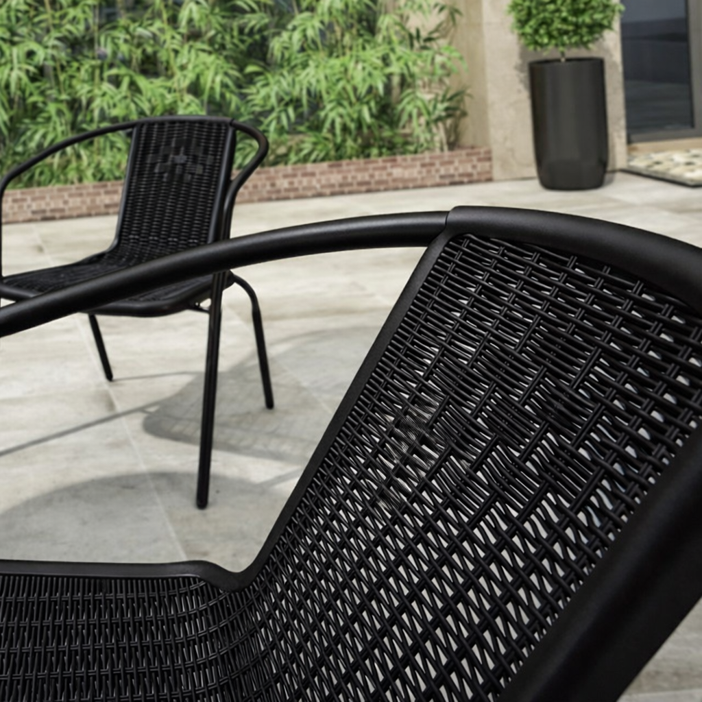 Silla Dana de imitación ratán – Estilo tejido para uso interior y exterior.