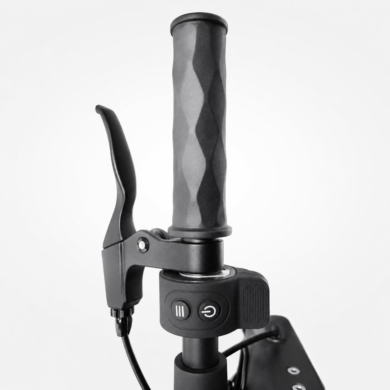 Scooter Eléctrico Plegable CE-ES03 – Motor 500W, Batería 48V 15Ah, hasta 40 km/h, Ruedas 10", Freno Disco, Suspensión Delantera, Negro